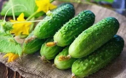 自制吃瓜的做法,轻松享受夏日美味时光