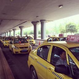 重庆的士网红洗车,洗出城市新风尚，打造洗车界新标杆