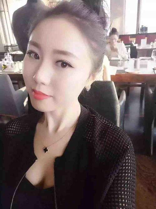 网红婷婷 真实身份图片,从真实身份图片看她的魅力与故事
