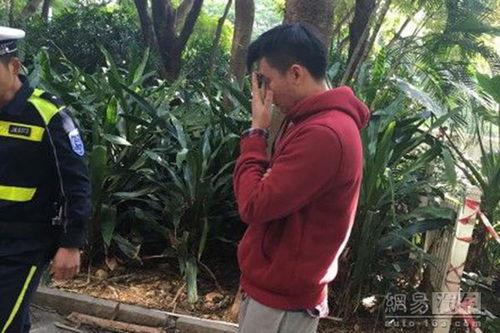 明星交警体验照,体验交警风采瞬间