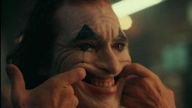 新龙小丑吃瓜视频,揭秘娱乐圈幕后真相