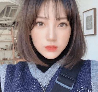 余理超网红,网红界的璀璨新星，揭秘他的爆红之路